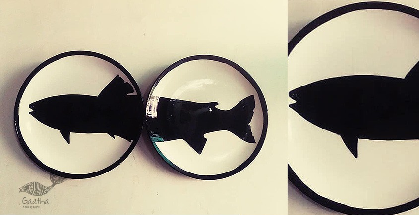 shop Hand Painted Wall Plates (Set of 2) -  Split Aligator ( Fish)