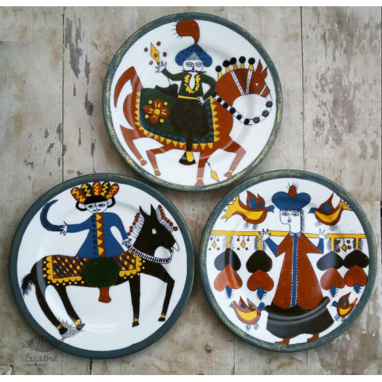 shop Hand Painted Wall Plate (Set of 3) KUTAHYA