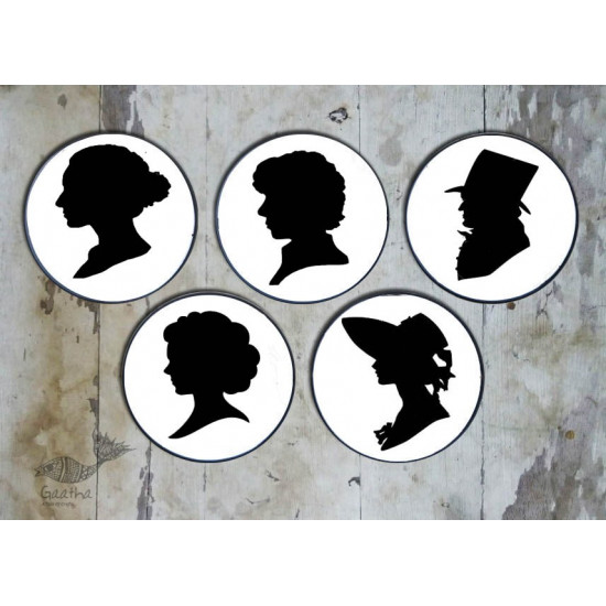 shop Hand Painted Wall Plate (Set of 5) - Cameo