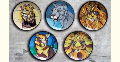 Art for Desserts | Hand Painted Wall Plate (Set of 5) - Cats