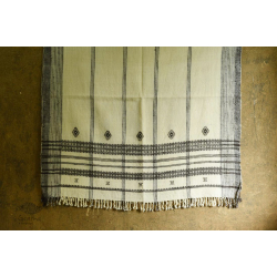 Salt Deserts of Kutch | Kutchi Bhujodi Hand-spun Raw Woollen Shawl - Cream Colour