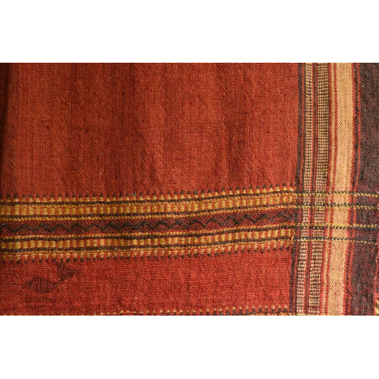 shop handwoven kutchi raw woolen unisex shawl