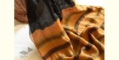 Flavors of fusion | Handcrafted Ajrakh Bandhani Silk Stole - Black