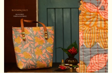 Blooming Dales ~ Block print ~ Purses & Handbags