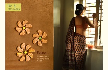 Eshana | Gaamthi Print . Natural Color . Saree