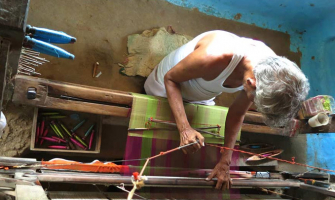 Difference between Handloom and Power loom Saree?