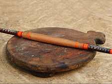Kutch lacquer rolling pin ~ Belan { C }
