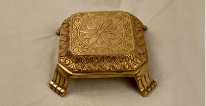 Ahar ❋ Brass . Solid Carving Bajoth ( 1.5 KG)