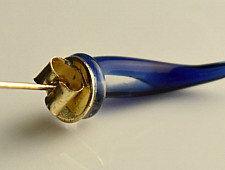 Zeenat ✤ Glass Jewellery ✤ ( Single Stud ) ~ 8