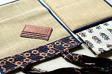 { Pothi Folder -A4 } or { Pothi Folder -A4 + Bag + Wallet } ~ A