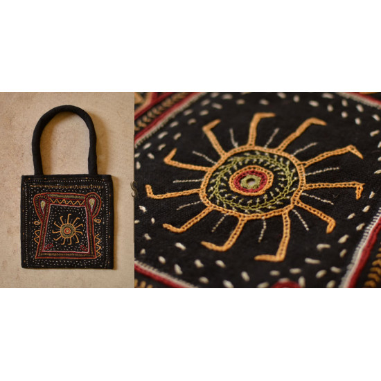 Treasure Trove ♠ Embroidered Bag ~ 10