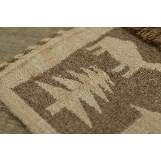 Maaldhari village (Handwoven woolen bag)