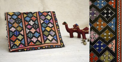 Sanay ✽ Hand Embroidered Antique Pieces ✽ 2