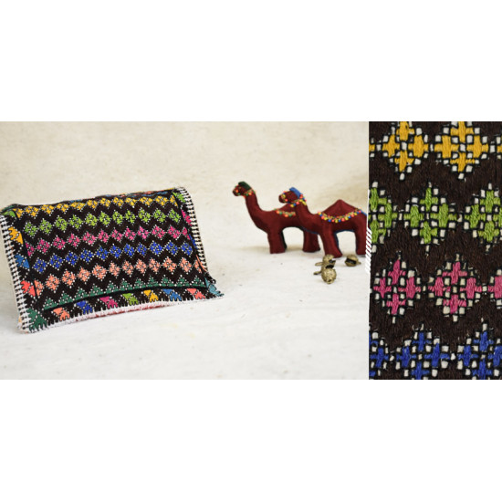 Sanay ✽ Hand Embroidered Antique Pieces ✽ 24