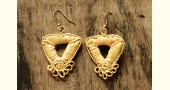 Sikki earrings ~ auric triangles