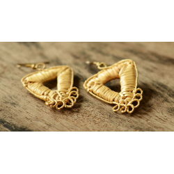 Sikki earrings ~ auric triangles