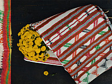 Unni ☕ Handwoven Woolen Shawl . 11