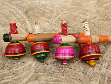 Kutch lacquer ~ Spinning Top - भमरडो { B }