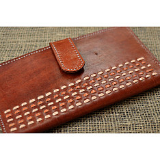 Itsy-bitsy! ❖ Kutchi Leather Purse { 1 }