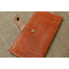Itsy-bitsy! ❖ Kutchi Leather Purse { 3 }