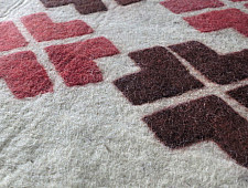 Kashmiri Namda ~ Snow and ferns (5' X 2')