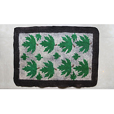 Kashmiri Namda ~ Chinar leaves (3' X 2'3'')