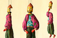 Puppets ~ Rajsi jadugar