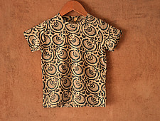 Floral carousels I ✼ Vegetable Colors Ajrakh T-Shirt ( Kids )