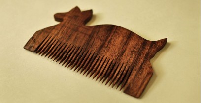 Wooden comb ~ Tribal markings { 4 }