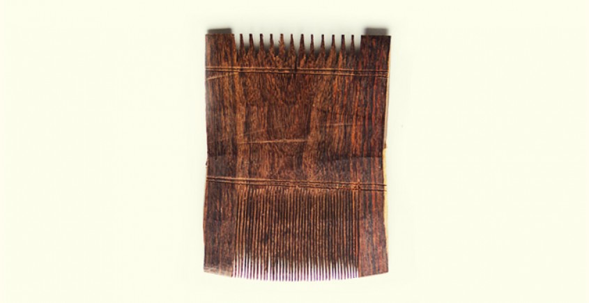 Wooden comb ~ Coupled masterpiece small