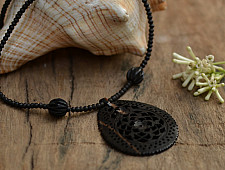 Kadam ☙ Wooden Neckpieces ☙ M