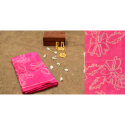 Dakshyayani ✲ Handwoven Ikat Silk Scarf ✲ 12