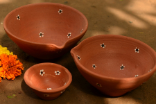 Diya { 1Large + 1Medium + 1Small Diya }