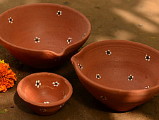 Diya { 1Large + 1Medium + 1Small Diya }