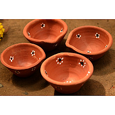 Diya { 4 Small Diya }