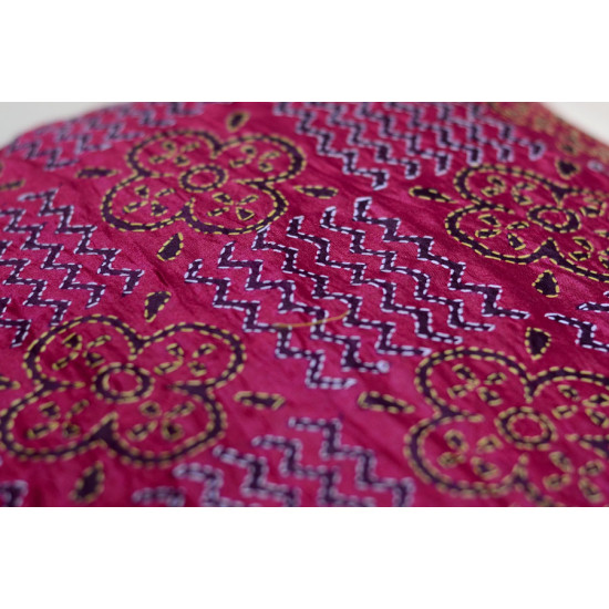 Kantha Cushion Cover - G (16 X 16 inch)