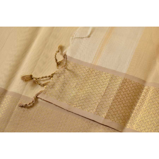 off white with resham border maheshwari silk handloom saree