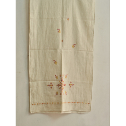 सूफियाना ~ Handloom Cotton . Embroidered stoles { 1 }