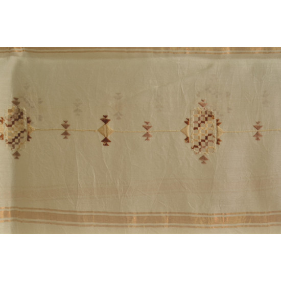 सूफियाना ~ Chanderi . Embroidered stoles { 4 }