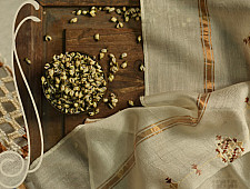 सूफियाना ~ Chanderi . Embroidered stoles { 4 }