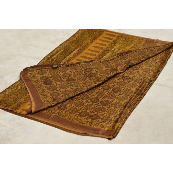 परवा ❋ Gajji Silk . Ajrakh Saree { f }