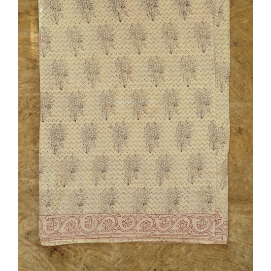 Varunika : Block printed Cotton Saree ~ 24