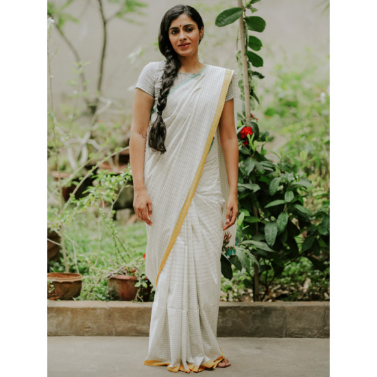 Nool ✻ Handwoven Cotton Saree ✻ 1