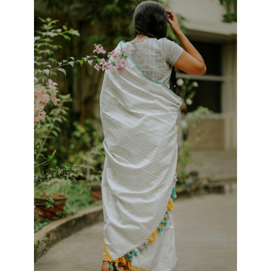 Nool ✻ Handwoven Cotton Saree ✻ 1