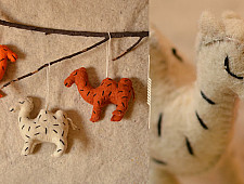 Tis the Season ☃ Felt  Toy⚶ Camels ☃ 5