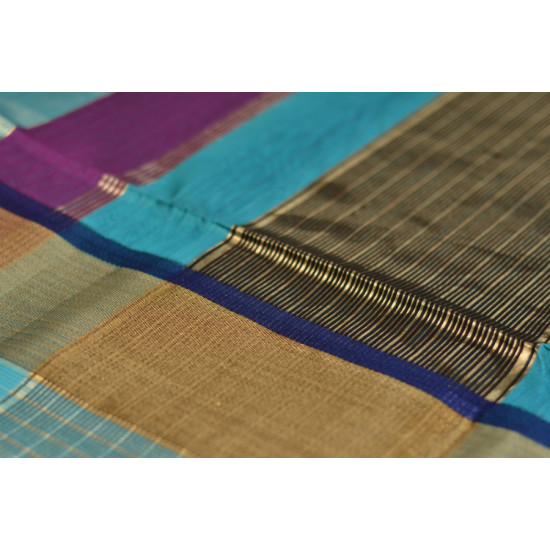 maheshwari silk saree with unique color combination