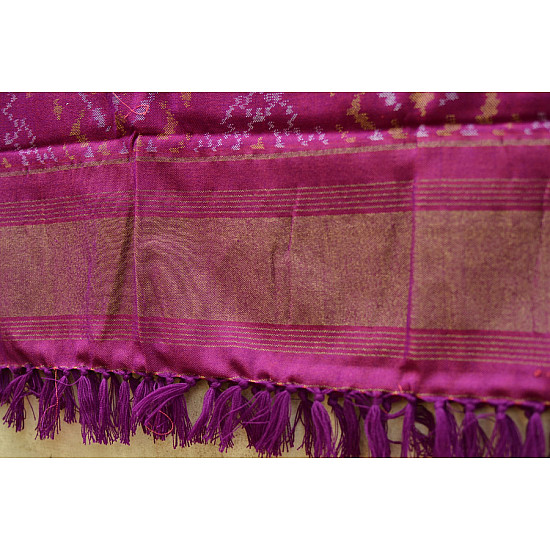 Passerine ❈ Single Ikat . Woolen Patola Shawl ❈ 4