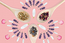 Floral Tea Hamper  ( 250 grams loose leaf )