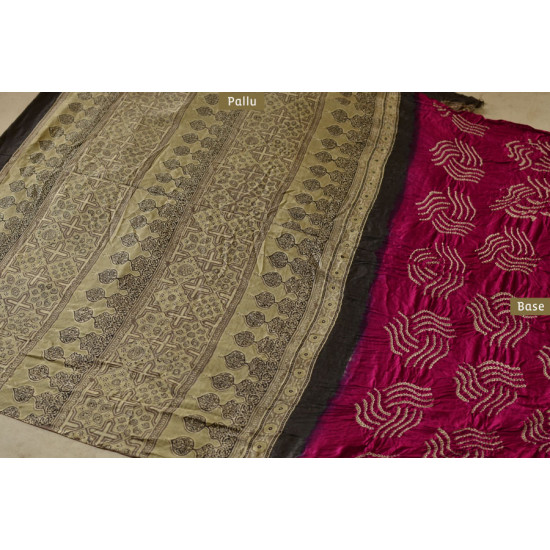 मृणालिनी ☘ Gajji Silk ☘ Ajrakh Bandhani Saree ~ 13