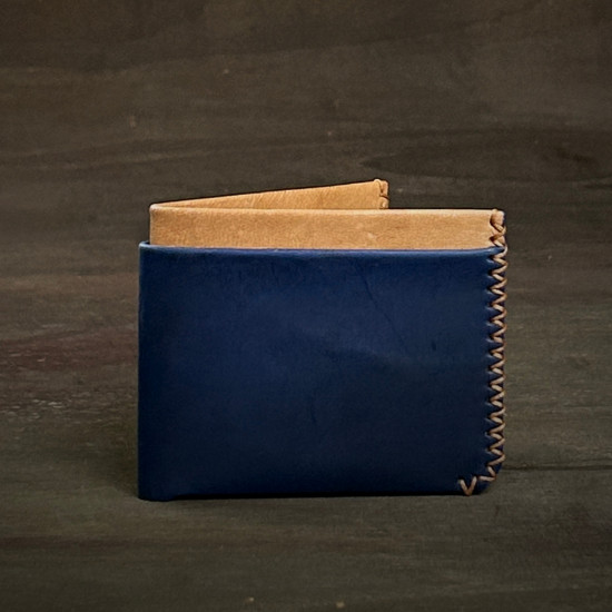 shop Leaf Allie - The Classic Wallet